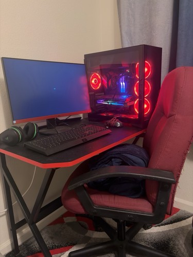 Gaming and setup - pc,